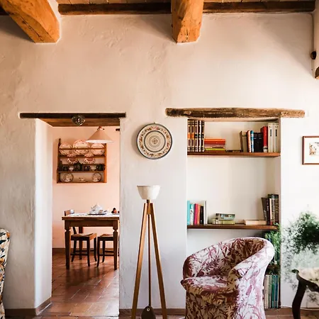 Tana Del Tasso San Secondo