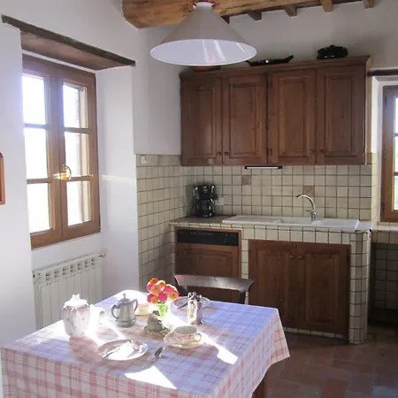 Tana Del Tasso San Secondo