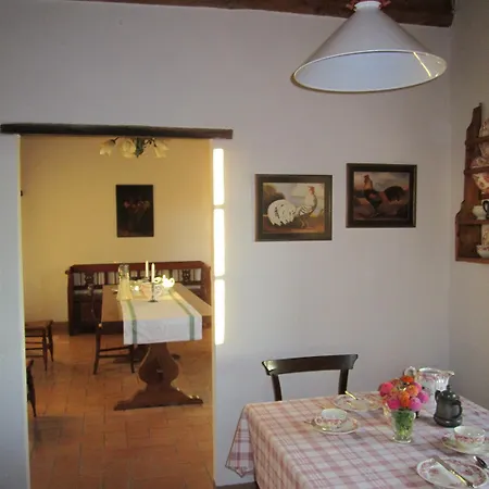 מלון Tana Del Tasso