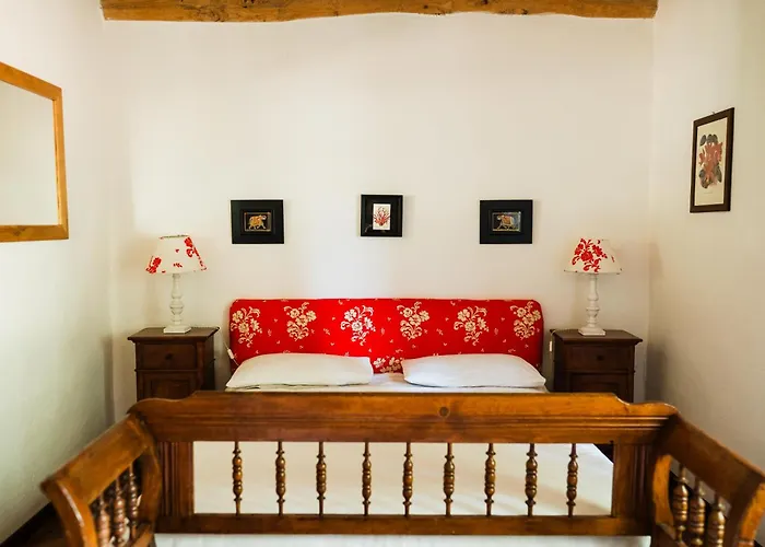 Tana Del Tasso San Secondo