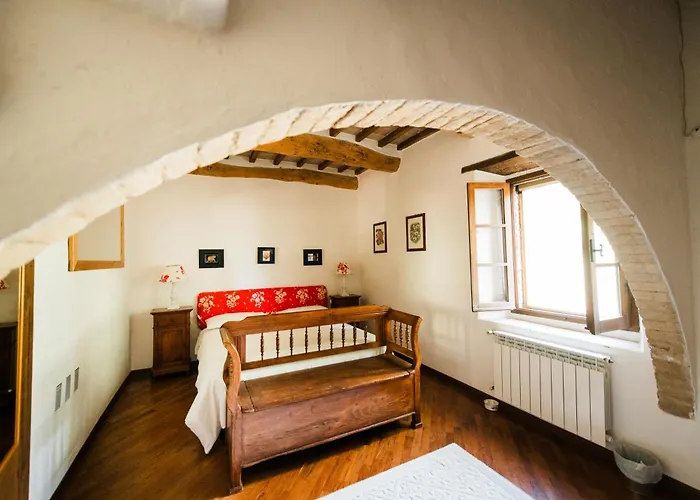 Hotel Tana Del Tasso